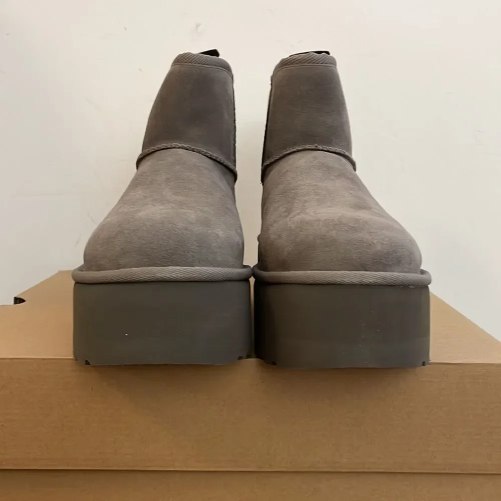 UGG Classic Mini Platform Smoke Plume Women Size 9 - Picture 7 of 15
